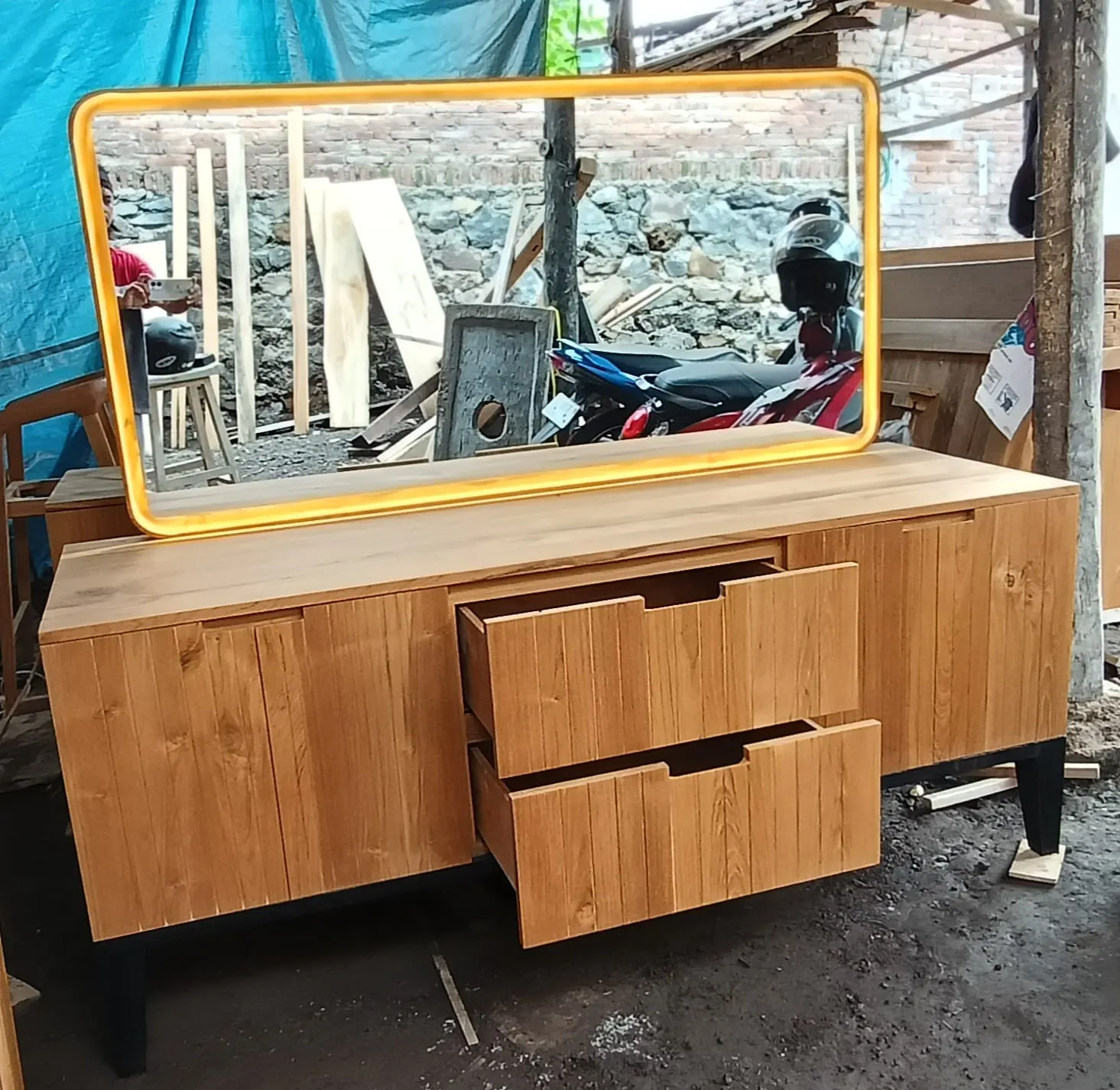 Meuble vasque en teck de 180 cm, tiroirs à l'anglaise