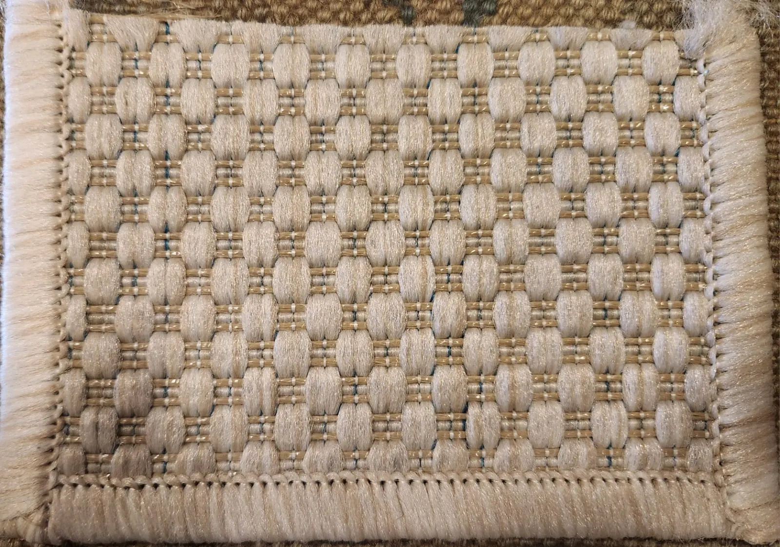 Tapis en fibre naturelle à motif gaufré